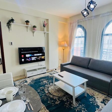 Newly Furnished Cozy One Bed Room Apartment 2 Bathroom City View Dubái Exterior foto